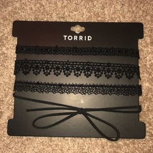 4 pack TORRID black chokers
